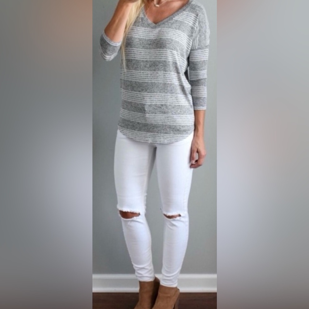 Market & Spruce Careen V Neck Gray Stripe Dolman Top Size Small